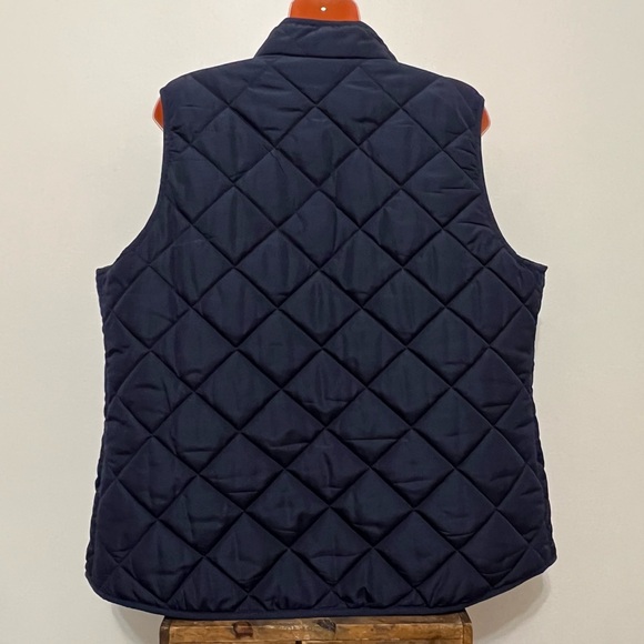Crown & Ivy Navy Blue Puffer Vest Nautical Vineyard Vines Preppy Outdoors - Picture 5 of 8